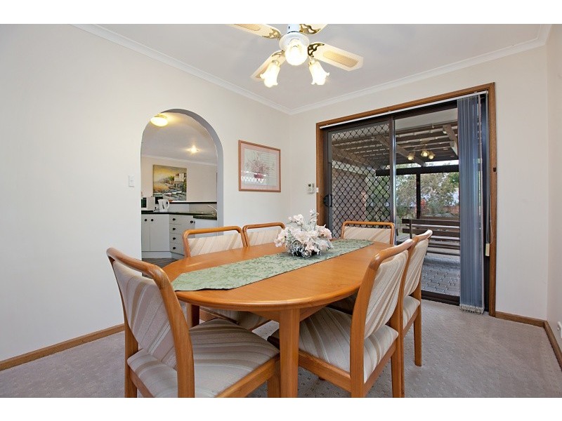 10 Woodcroft Drive, Morphett Vale SA 5162