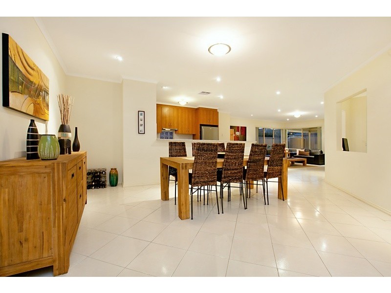 15 Newfield Drive, Reynella SA 5161