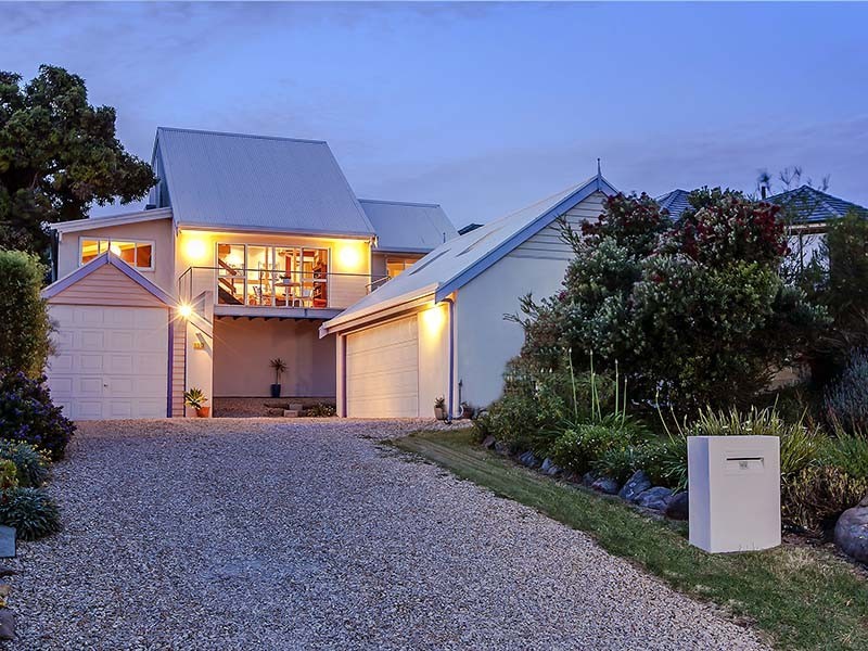 15 Margaret Street, Port Noarlunga SA 5167