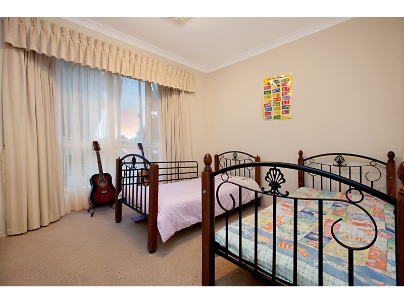 9 Storey Avenue, Aldinga Beach SA 5173
