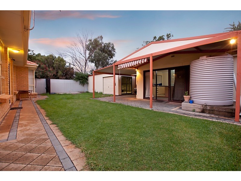 9 Storey Avenue, Aldinga Beach SA 5173