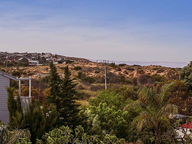2 Fourth Avenue, Moana SA 5169