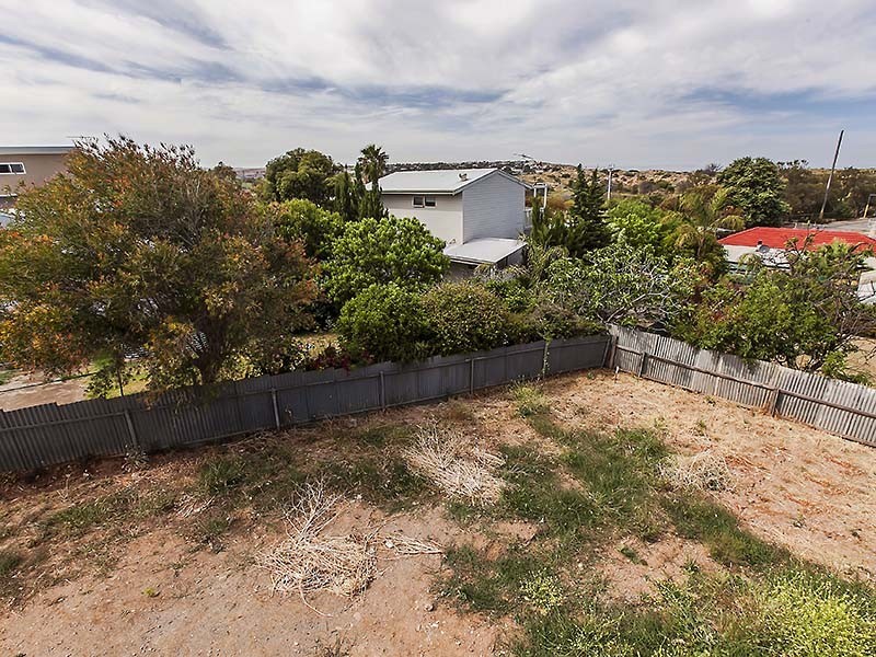 2 Fourth Avenue, Moana SA 5169