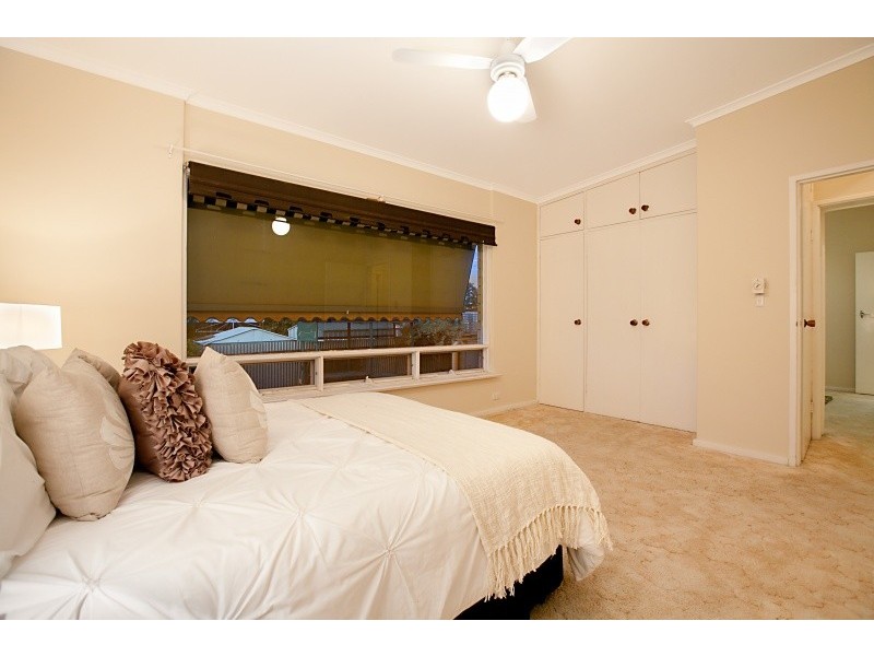 11 Corpe Avenue, Port Noarlunga SA 5167