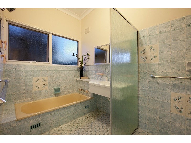 11 Corpe Avenue, Port Noarlunga SA 5167