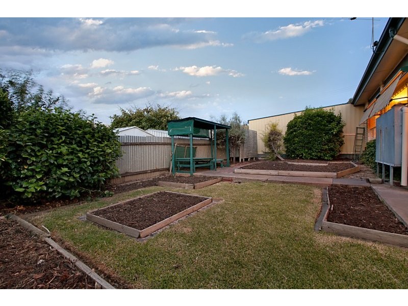 11 Corpe Avenue, Port Noarlunga SA 5167