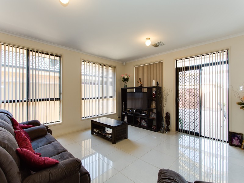 704 Grand Boulevard, Seaford Meadows SA 5169