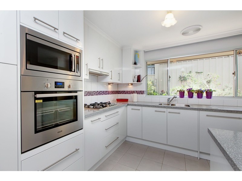 4 Oxley Court, Hackham SA 5163