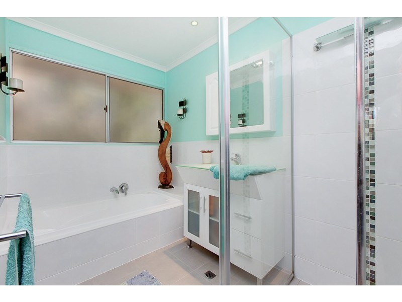 4 Oxley Court, Hackham SA 5163