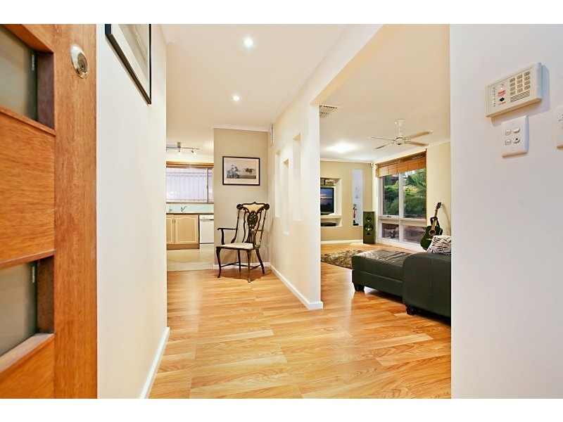 4 Insley Court, Trott Park SA 5158