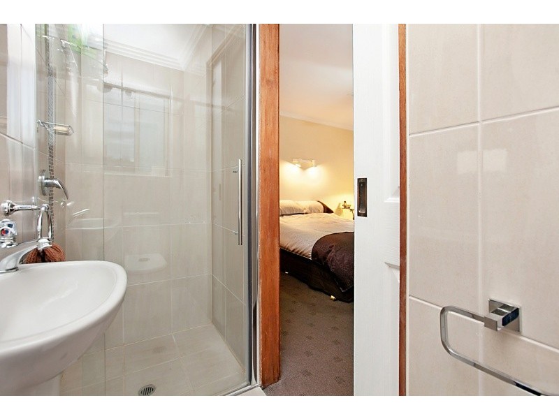 4 Insley Court, Trott Park SA 5158