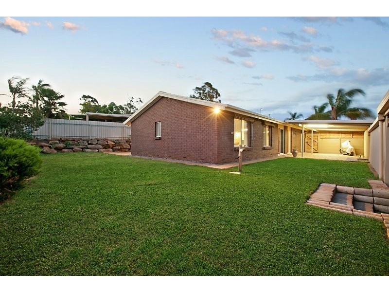 4 Insley Court, Trott Park SA 5158