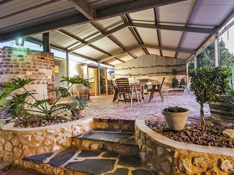 16 Main Road, Mclaren Flat SA 5171