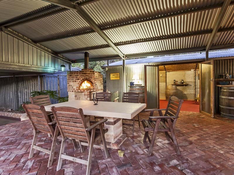 16 Main Road, Mclaren Flat SA 5171