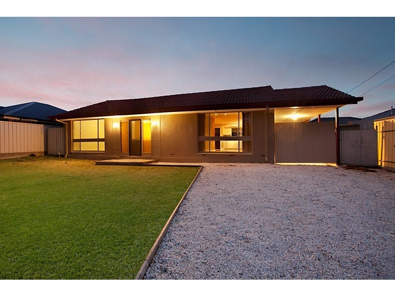 16 Braemar Avenue, Morphett Vale SA 5162