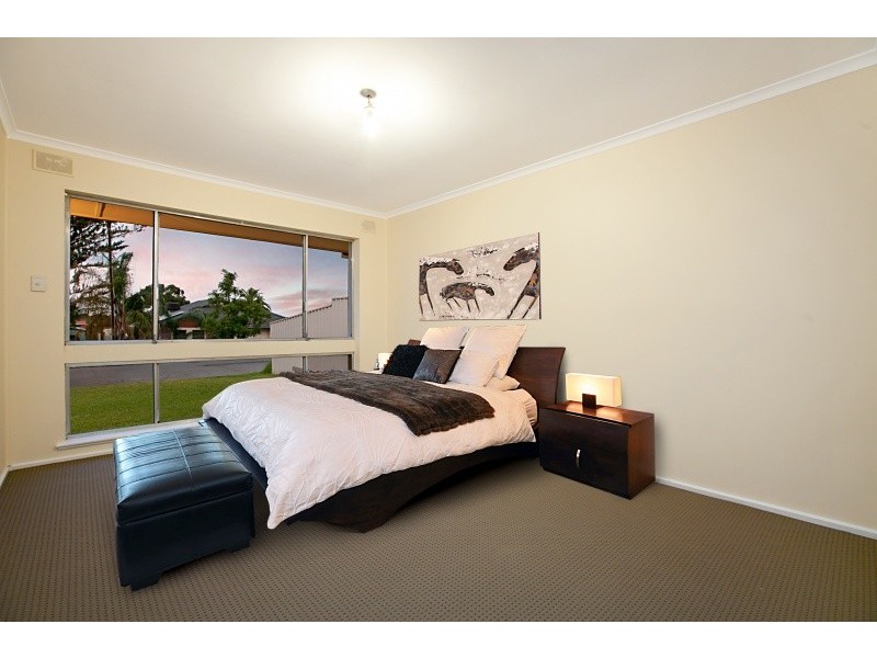 16 Braemar Avenue, Morphett Vale SA 5162