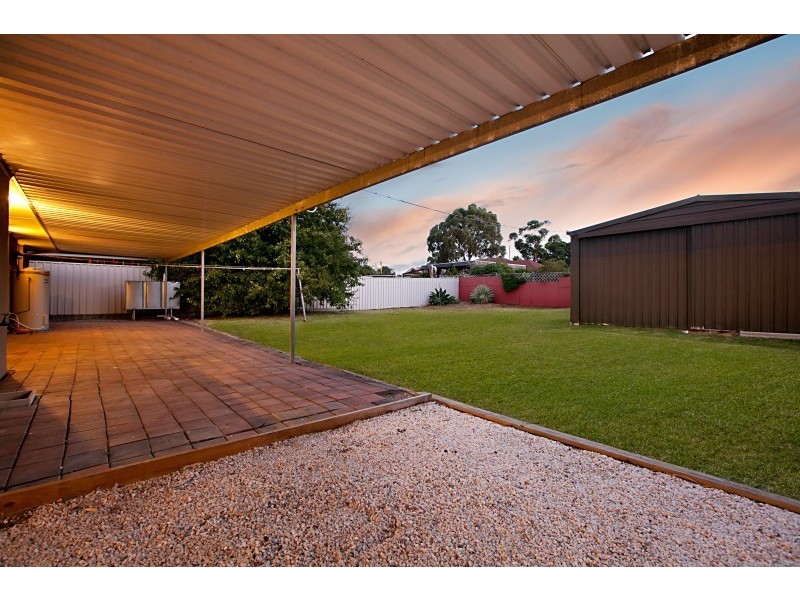 16 Braemar Avenue, Morphett Vale SA 5162