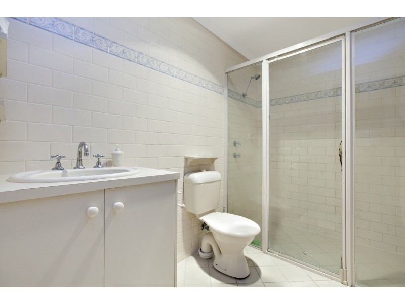 6 Rudge Close, Happy Valley SA 5159