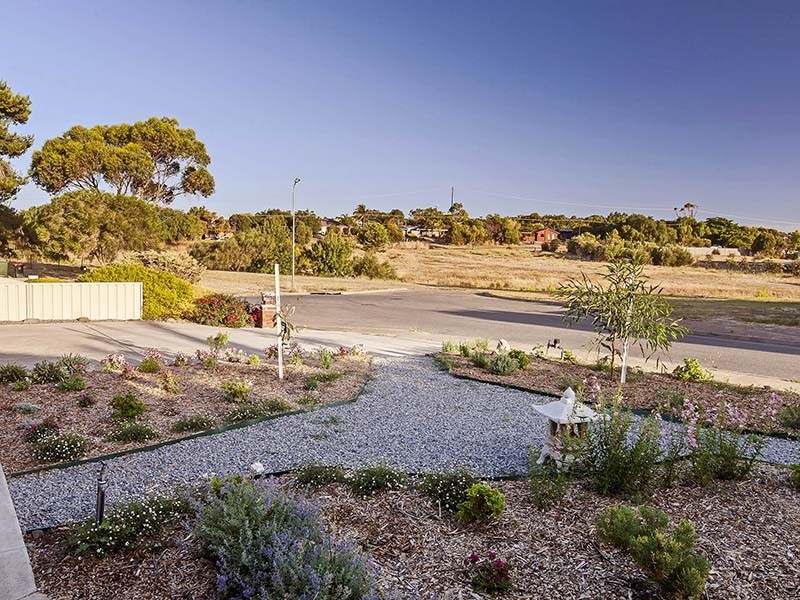 13 Claridge Court, Huntfield Heights SA 5163