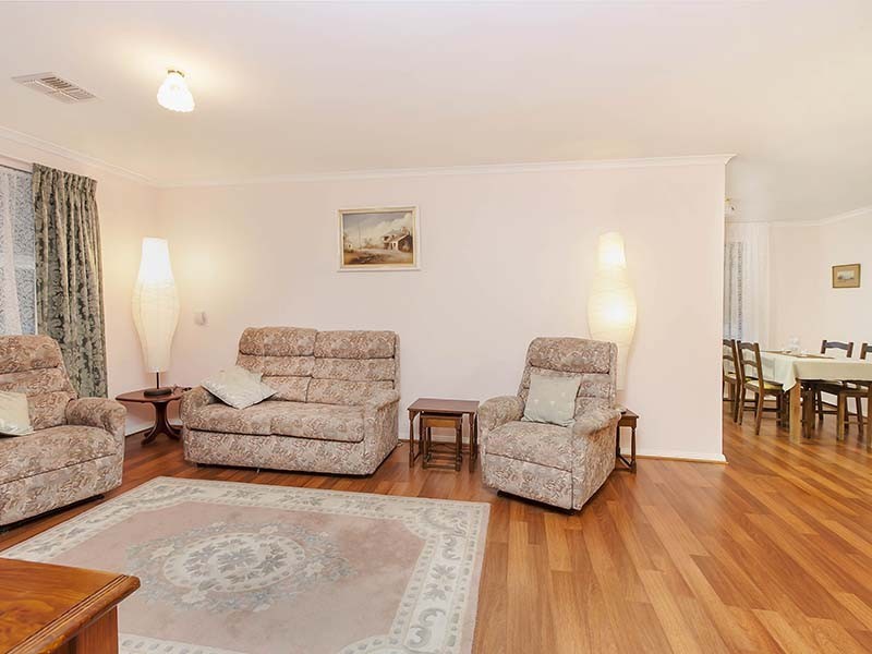 13 Claridge Court, Huntfield Heights SA 5163