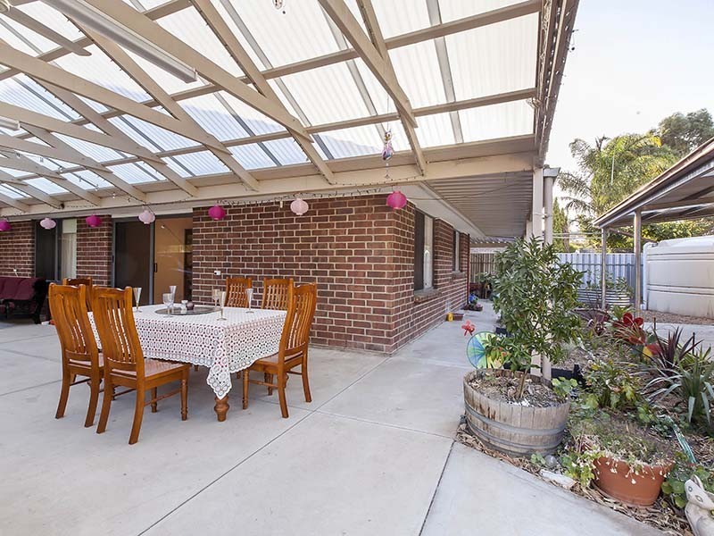 13 Claridge Court, Huntfield Heights SA 5163