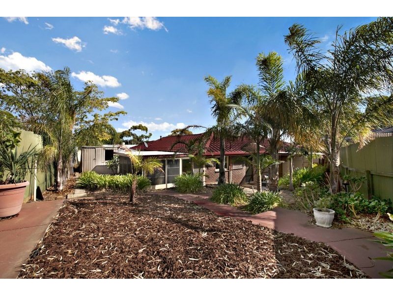 22 Waitara Court, Morphett Vale SA 5162