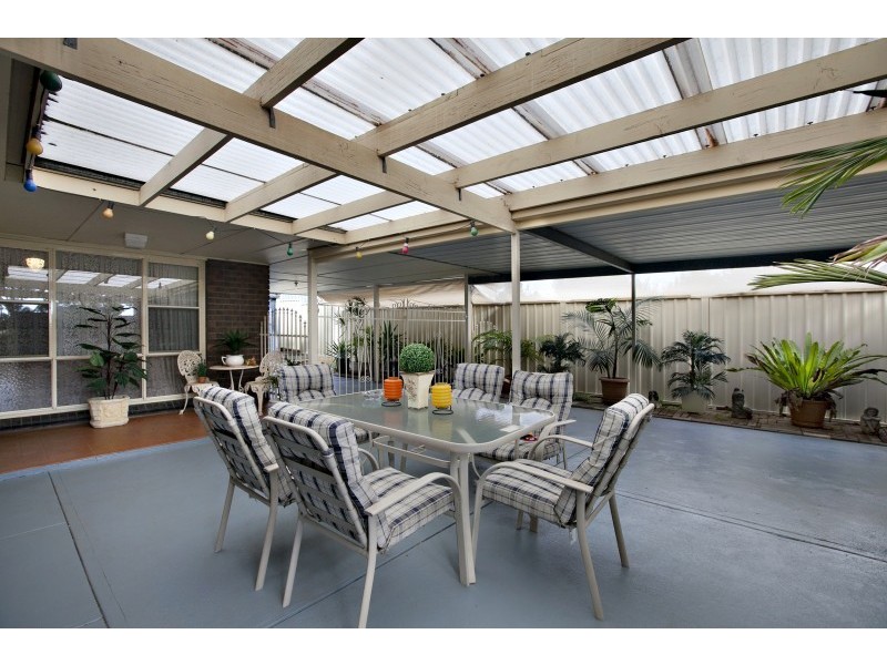 22 Waitara Court, Morphett Vale SA 5162