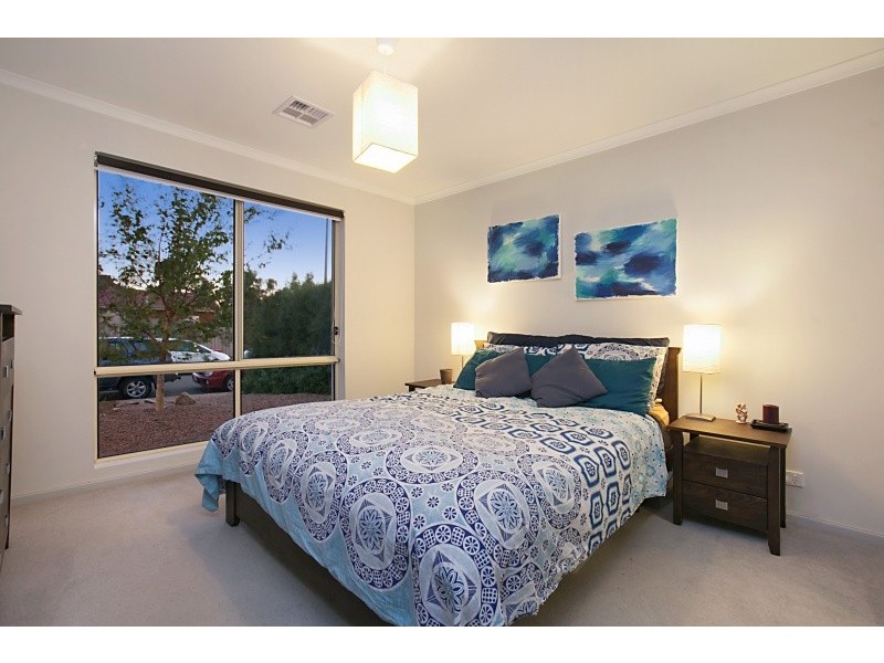 24 Alana Walk, Woodcroft SA 5162