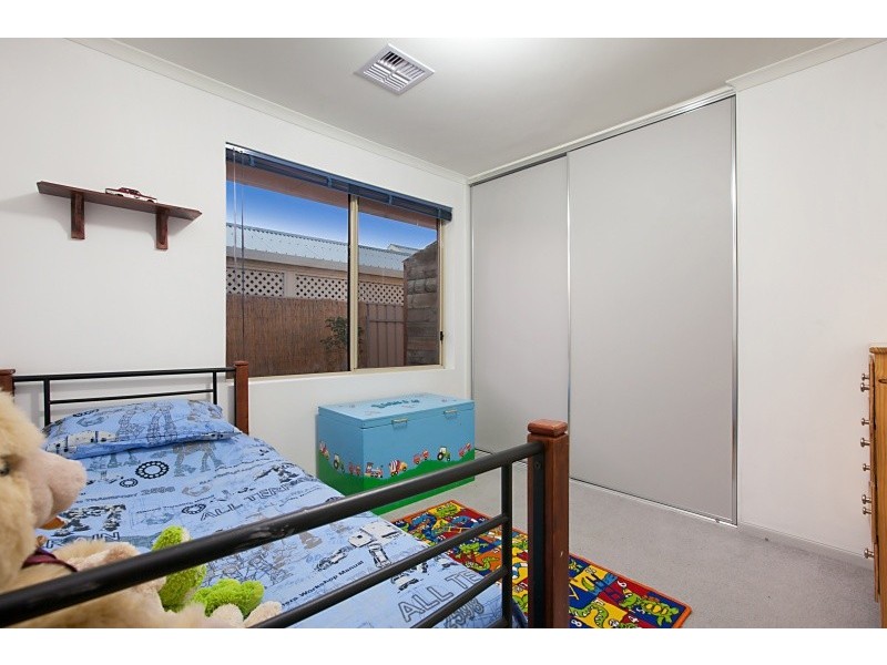 24 Alana Walk, Woodcroft SA 5162