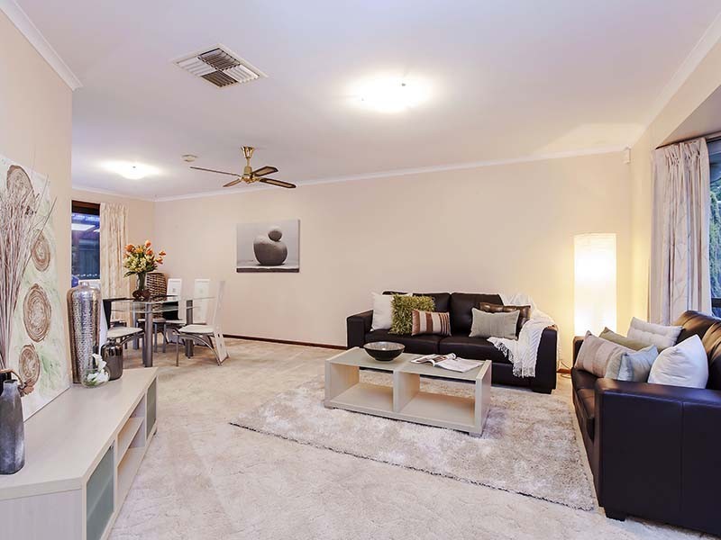 27 Begonia Street, Morphett Vale SA 5162