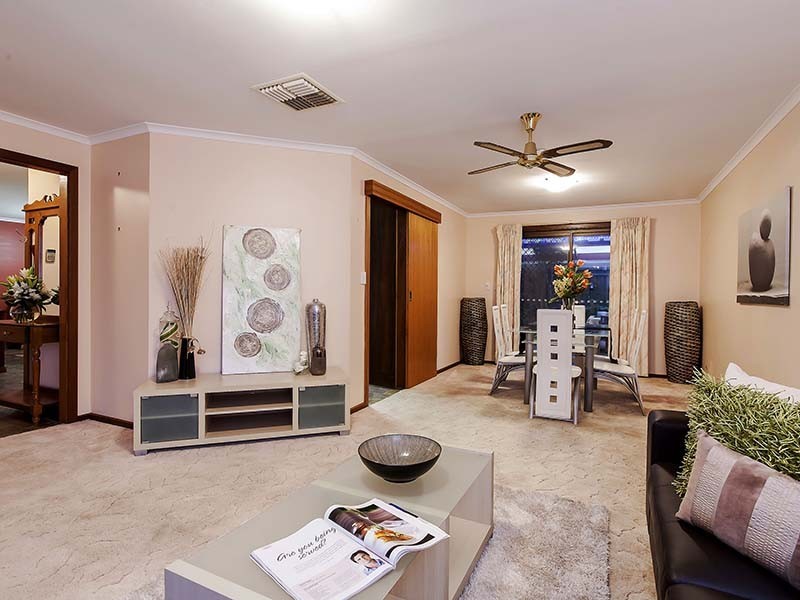 27 Begonia Street, Morphett Vale SA 5162