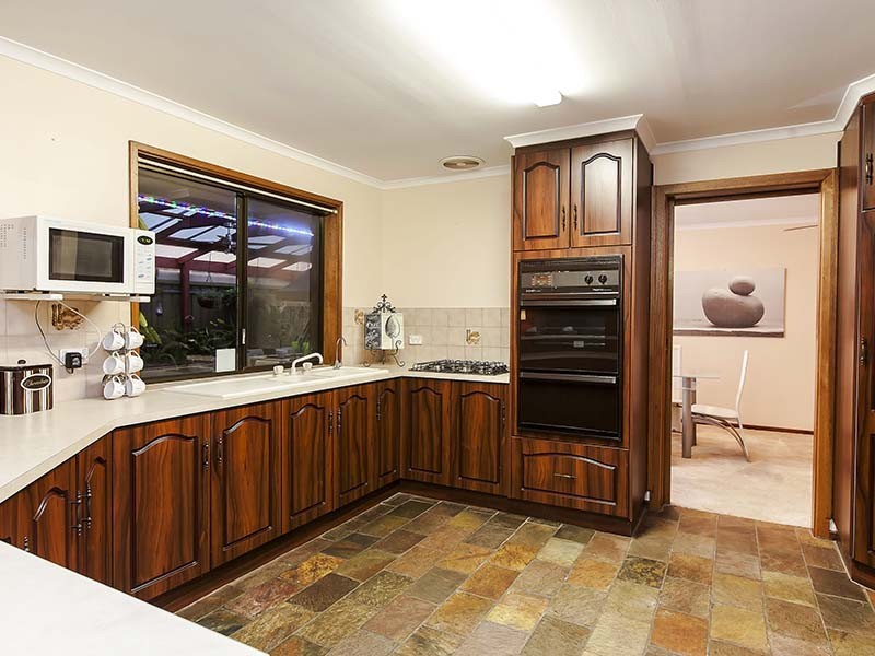 27 Begonia Street, Morphett Vale SA 5162