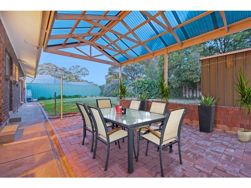 4 York Drive, Flagstaff Hill SA 5159