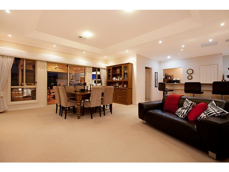 9 William Webb Drive, Sheidow Park SA 5158