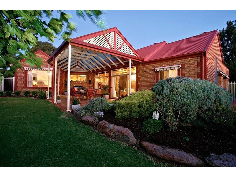 17 Scarpantoni Drive, Mclaren Flat SA 5171