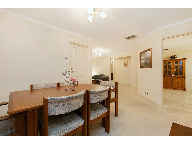 65 Tobin Crescent, Woodcroft SA 5162