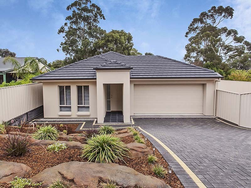 3 Oakridge Close, Aberfoyle Park SA 5159