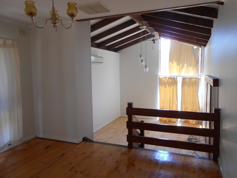 4 York Drive, Flagstaff Hill SA 5159