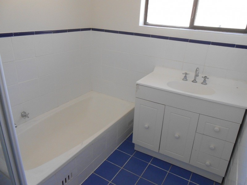 4 York Drive, Flagstaff Hill SA 5159