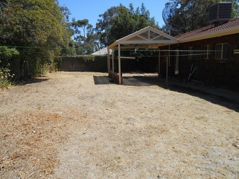 4 York Drive, Flagstaff Hill SA 5159