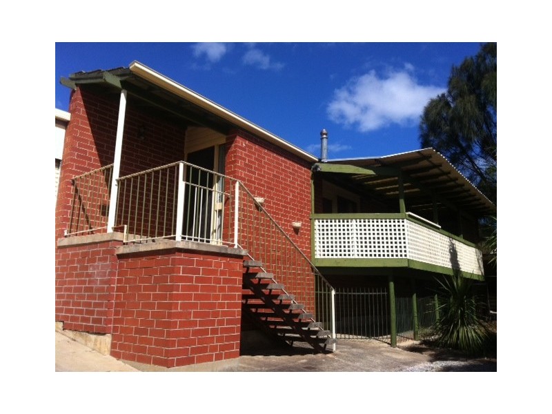 10 Giles Court, Christie Downs SA 5164