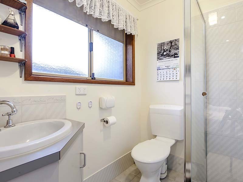 10 Allman Avenue, Woodcroft SA 5162