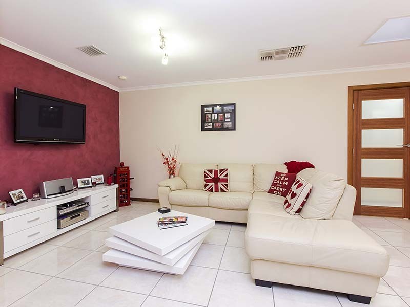 6 Furioso Drive, Woodcroft SA 5162