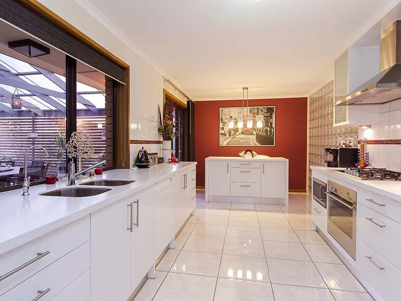 6 Furioso Drive, Woodcroft SA 5162