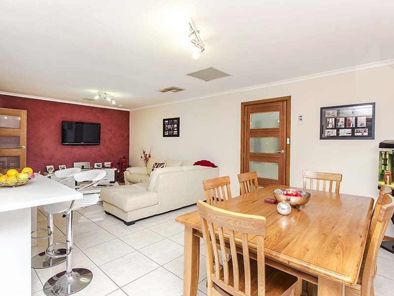 6 Furioso Drive, Woodcroft SA 5162