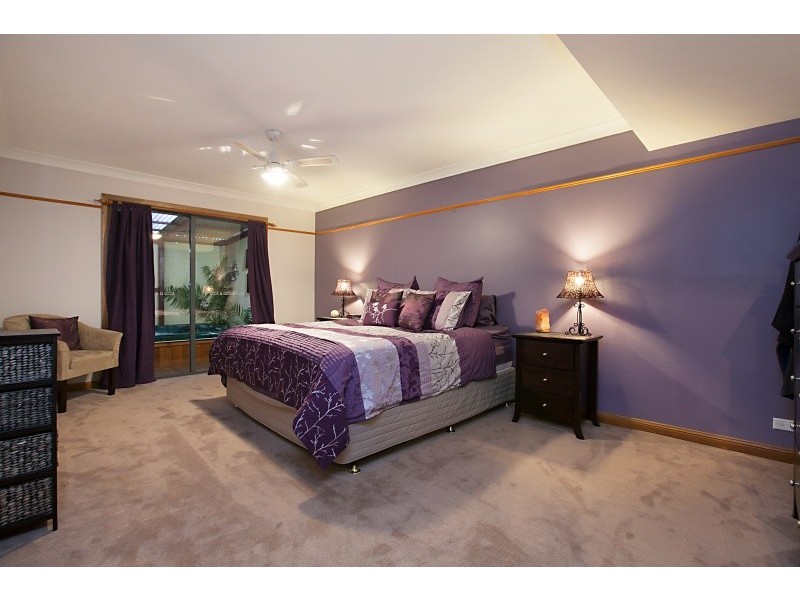 8 Manor Court, Morphett Vale SA 5162