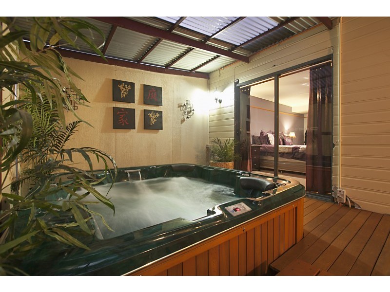 8 Manor Court, Morphett Vale SA 5162