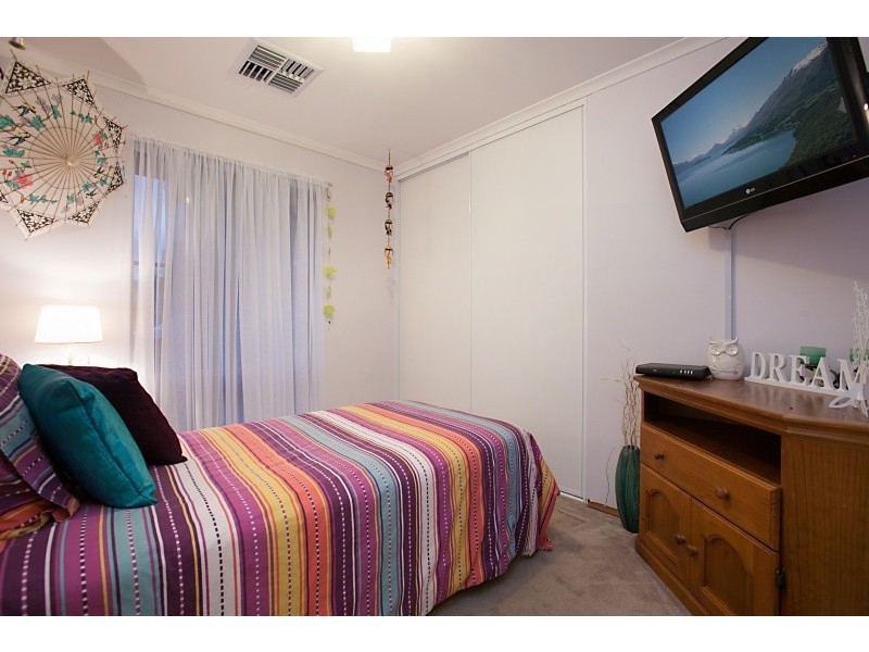 8 Manor Court, Morphett Vale SA 5162