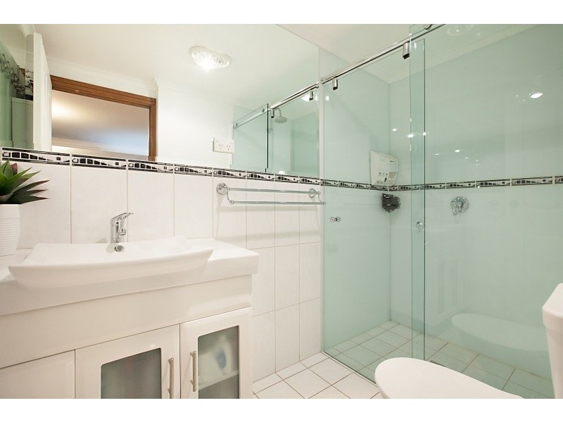 8 Manor Court, Morphett Vale SA 5162