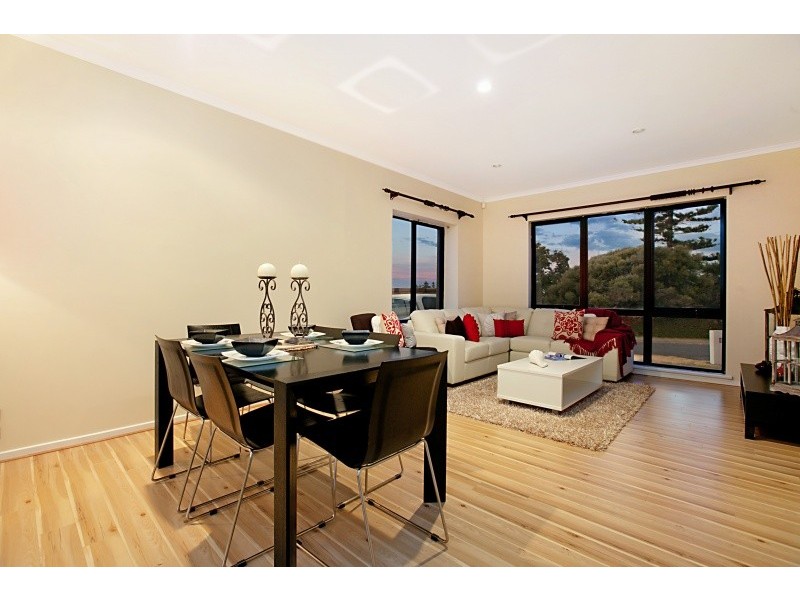 3,58 Esplanade, Christies Beach SA 5165